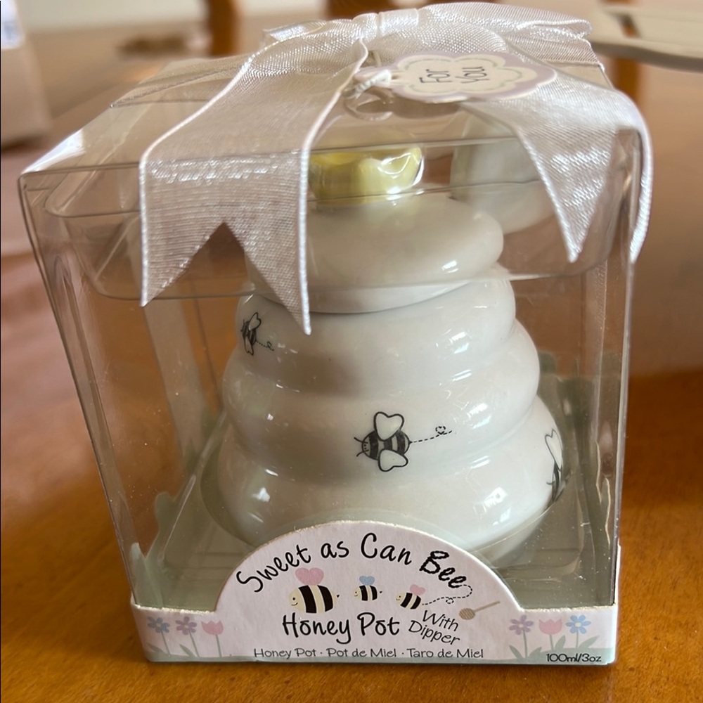 Sweet as Can Bee Honey Pot with Dipper